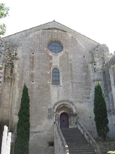 2015-07 Abbaye de Montmajour023.JPG